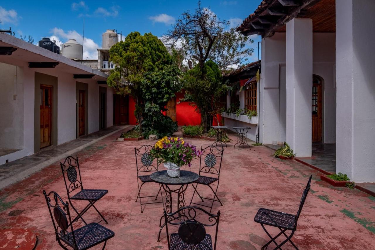 Hostel Fandango San Cristóbal de Las Casas Exterior foto