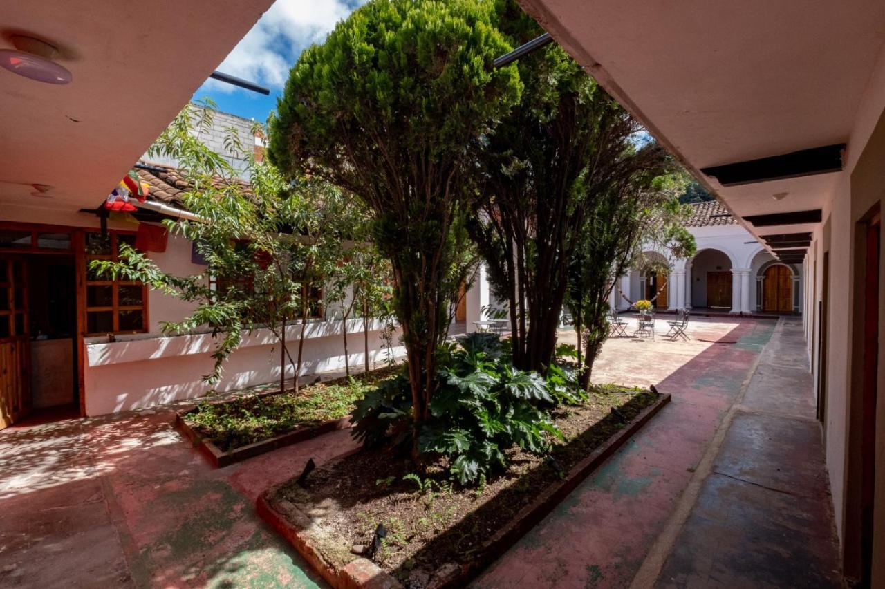 Hostel Fandango San Cristóbal de Las Casas Exterior foto